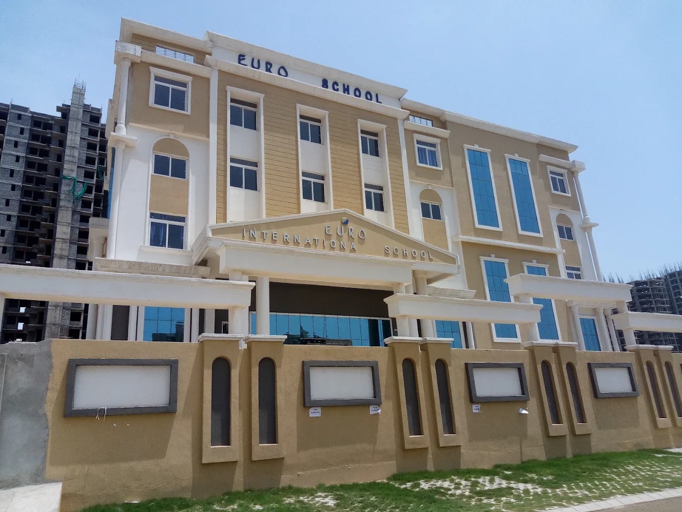 Euro International School, Sec-37d