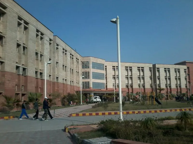 Savitri Bai Phule Balika Inter College Greater Noida Up — photo 2