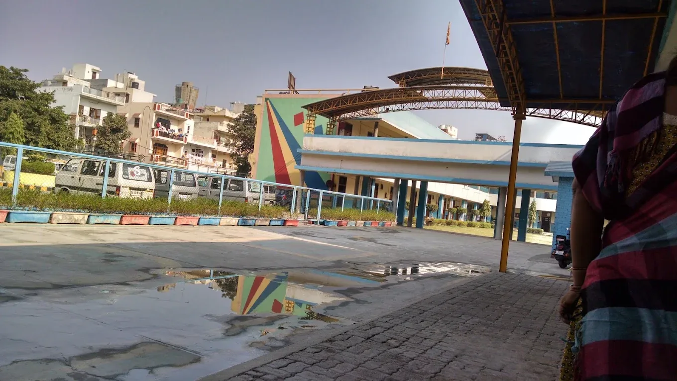 Dayanand Model Senior Secondary School — photo 3